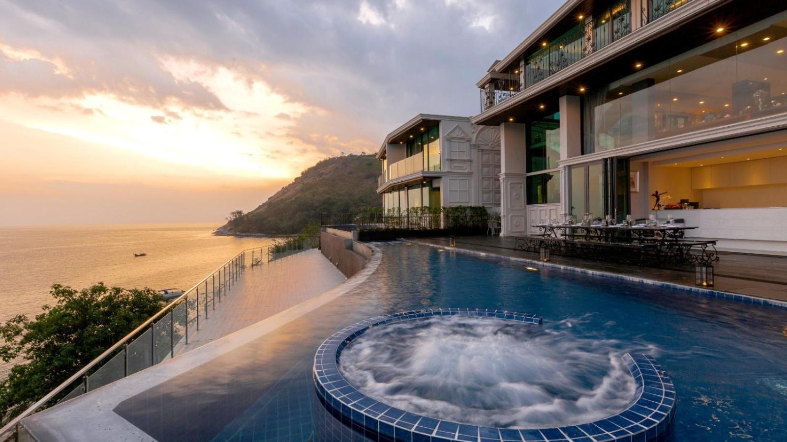 Villa Thousand Cliffs Nai Harn Exteriér fotografie