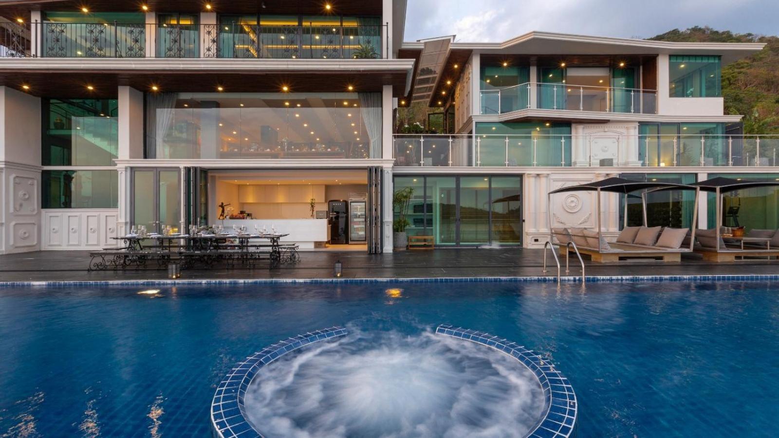 Villa Thousand Cliffs Nai Harn Exteriér fotografie